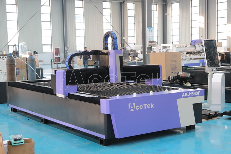 โรงงานอุตสาหกรรม ACCTEK 3000w  - Industrial Laser Cutting Machine Price บทวิจารณ์และราคา