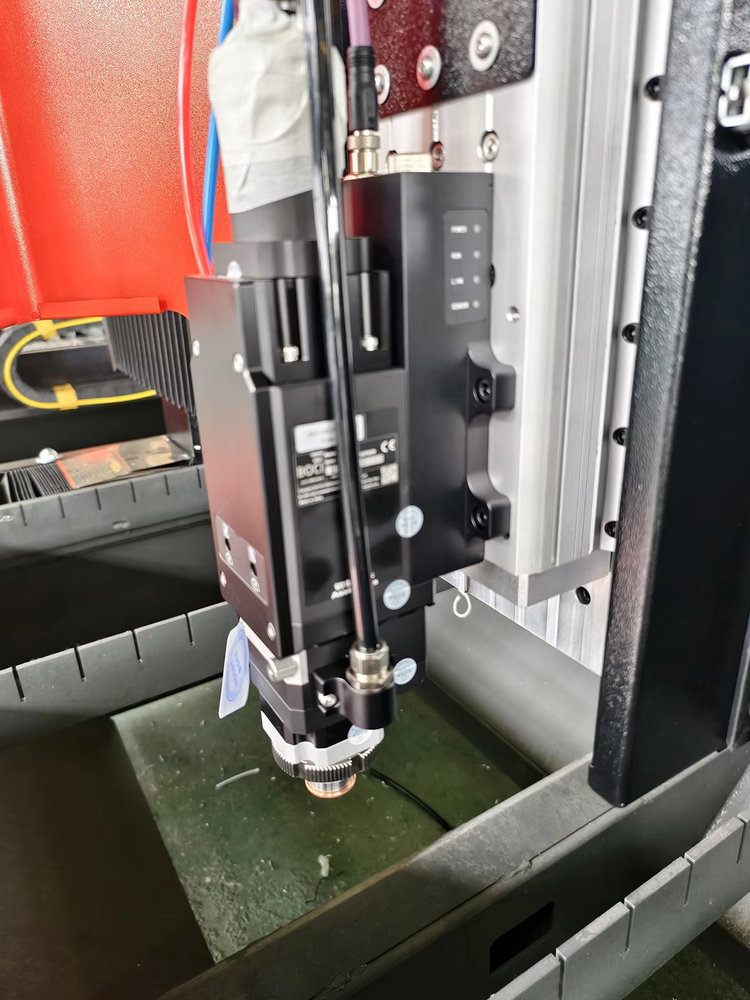 ราคาเครื่องตัดเลเซอร์โลหะ ไฟเบ - Industrial Laser Cutting Machine Price บทวิจารณ์และราคา