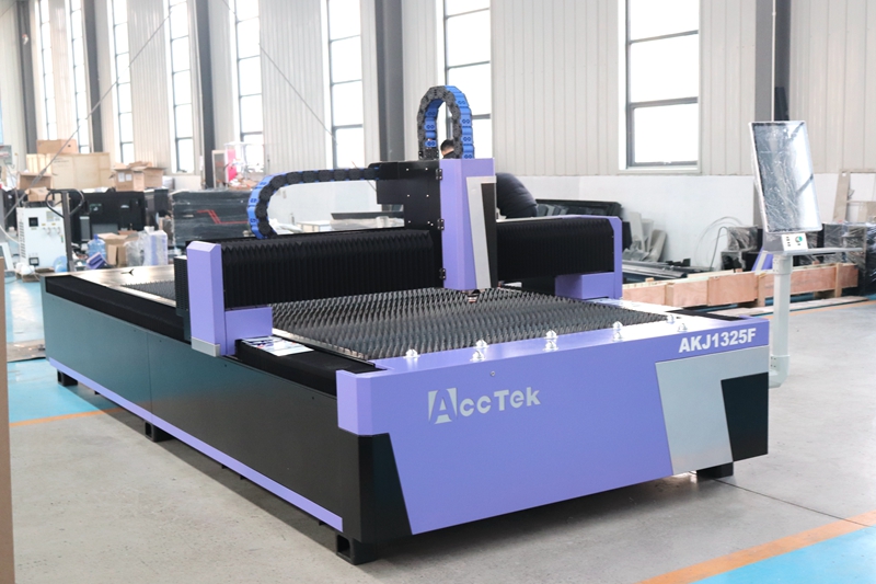 เครื่องตัดเลเซอร์อุตสาหกรรมจีน - Industrial Laser Cutter Price บทวิจารณ์และราคา