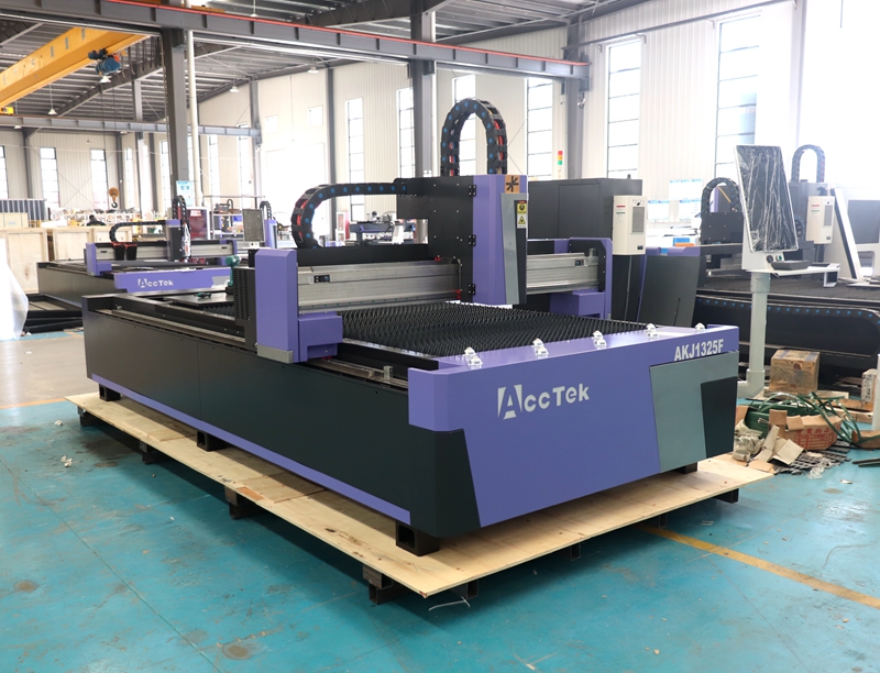 เครื่องตัดเลเซอร์อุตสาหกรรมจีน - Industrial Laser Cutter Price บทวิจารณ์และราคา