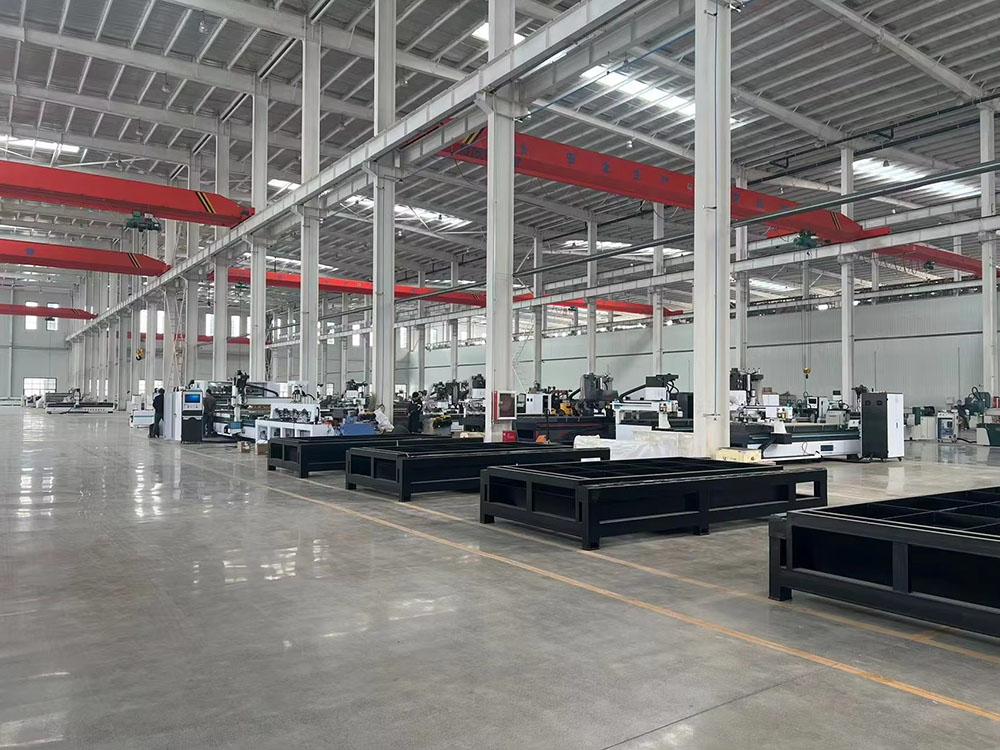 โรงงานเครื่องตัดโลหะแบบปลอดภัย - Industrial Laser Cutting Machine Price บทวิจารณ์และราคา
